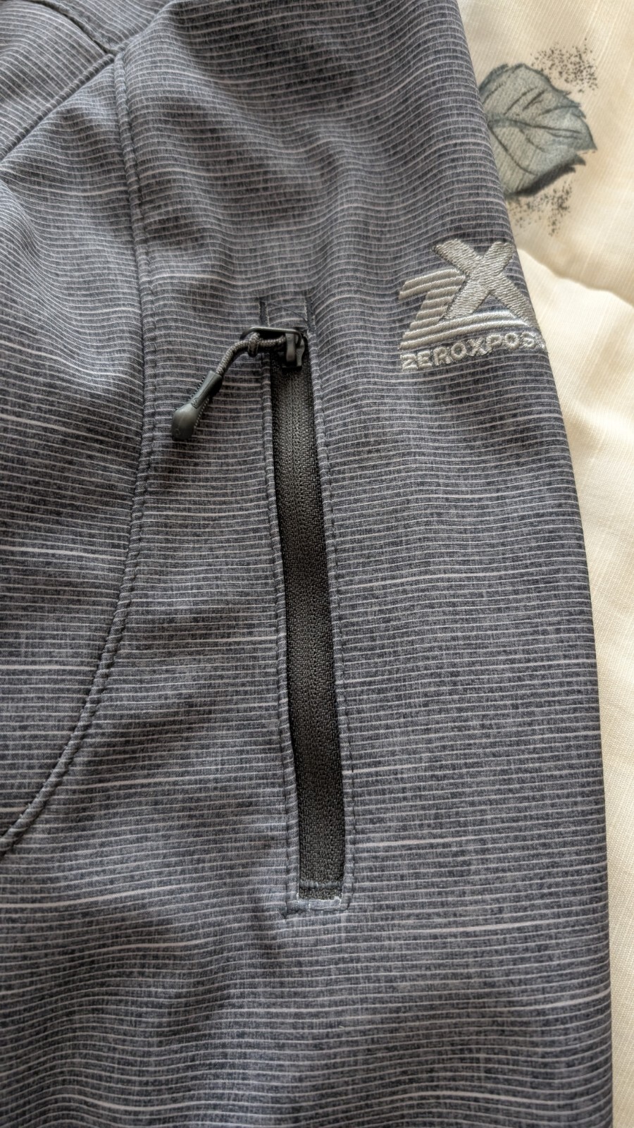 ZeroXposur Mens Small Soft Shell Gray Jacket - image 7