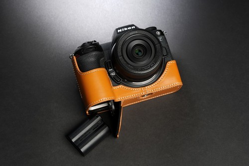 Funda de cuero genuino para media cámara para cámara Nikon Z6III Z6 III - Imagen 4 de 37