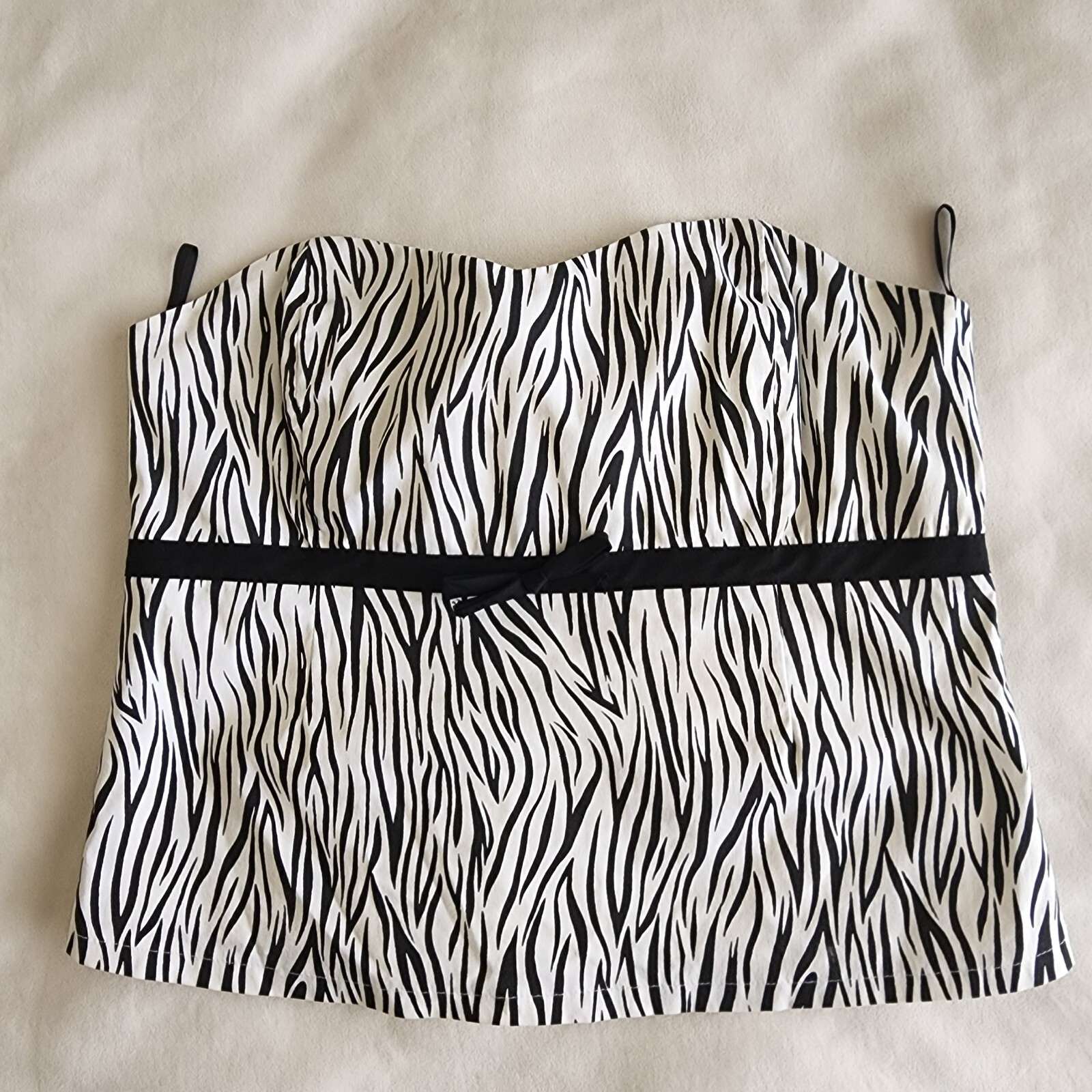 WHBM Size Large Strapless Zebra Print Top White H… - image 7