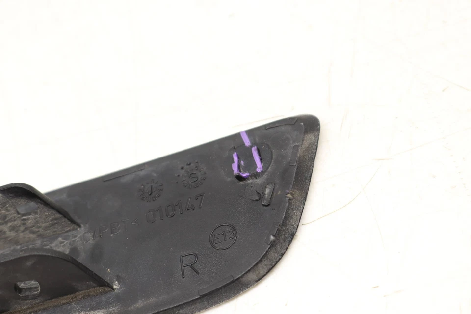 AUDI TT QUATTRO 2007-2010 - TAPA/cubierta arandela faro derecho 8J0807754 Foto 3 de 4