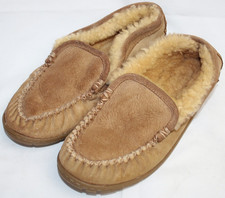 L.L. Bean Women's Slippers Size 8 M Suede Wicked Good Shearling Lined Moccasin