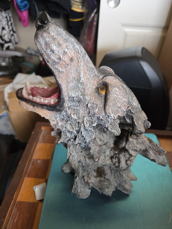 Rare Four Wolf Family Heads Statue Howling Wolve
