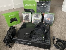 Xbox One Console Pre Owned 2 In Box Controllers And Headset And 3 Games.