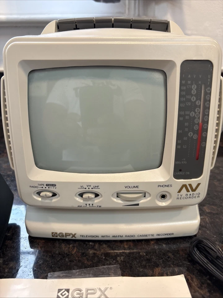 De colección Nos GPX TVP8 B & W Televisión Portátil Radio AM-FM y Grabadora de Cassette Limpia Foto 2 de 4
