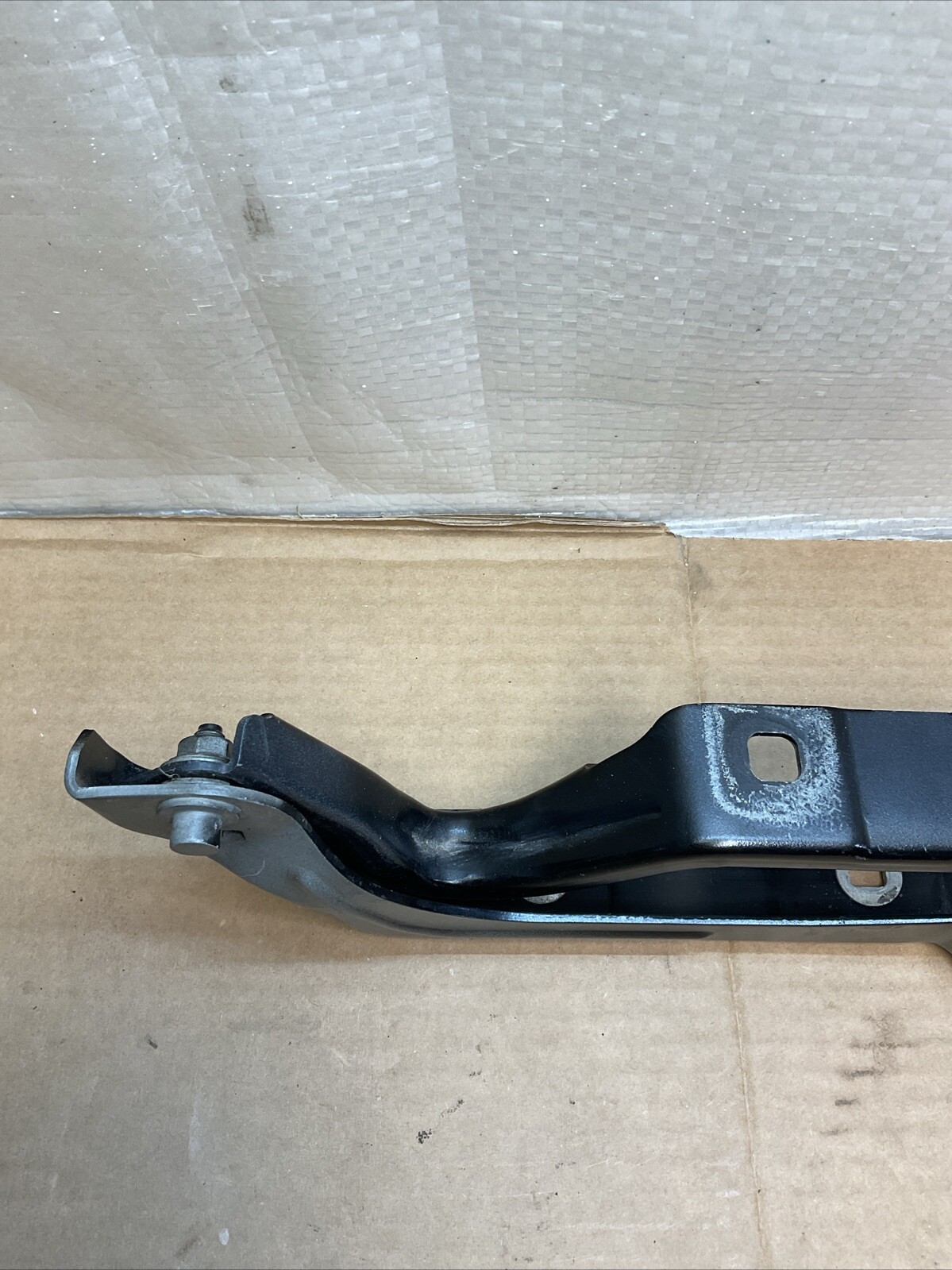 14-21 MASERATI QuattroPorte Front  RIGHT Hood HINGE OEM BLACK