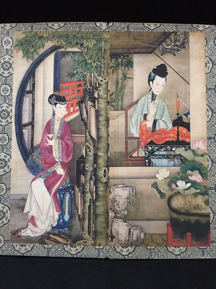 Exquisite brochure, cold twelve gold hairpin, - Image 2 of 4