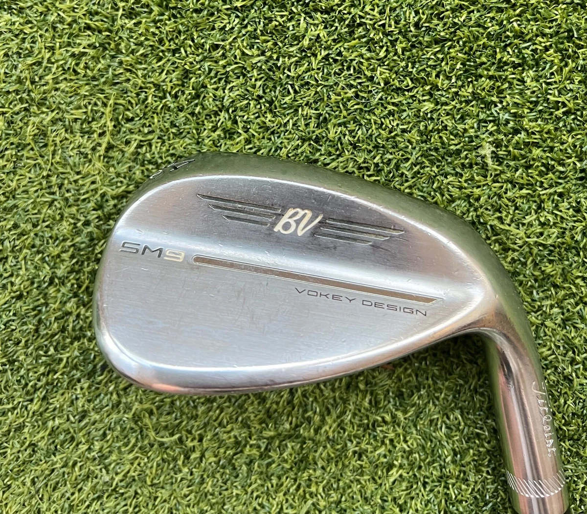 Titliest Vokey SM9 Tour Chrome 54* 12* D Grind Regular Flex RH