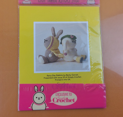 Original Simply Crochet Amiguri Rainy Day Rabbits Crochet Toy Pattern Booklet - Picture 4 of 4