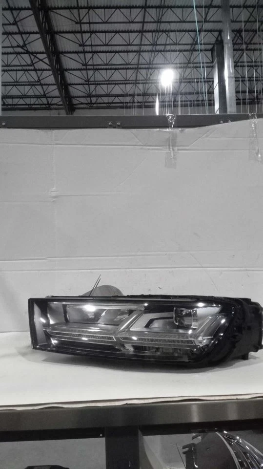 Driver Headlight LED 8IT Self Adjusting Opt 8Q3 Fits 17-19 AUDI Q7 581375 - Image 2 of 4