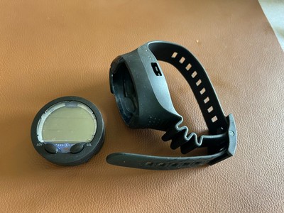 Aqua Lung i300 Tauchcomputer, mit einem Armband