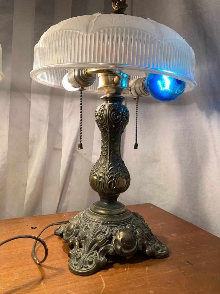 2 Vintage Victorian /Art Nouveau style Table Lamp Brass Base