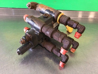 John Deere X475 X495 X700 X720 Hydraulic Control Valve AUC18084 V2-7 *Read*