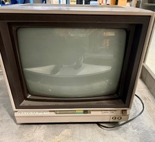 USED Process Equipment Commodore Video Monitor 1702 POWERS ON selling AS-IS