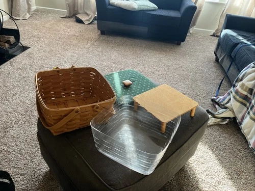 Vtg Longaberger Double Handle Cake Pie Picnic Basket w/ Lid Riser Insert 1996