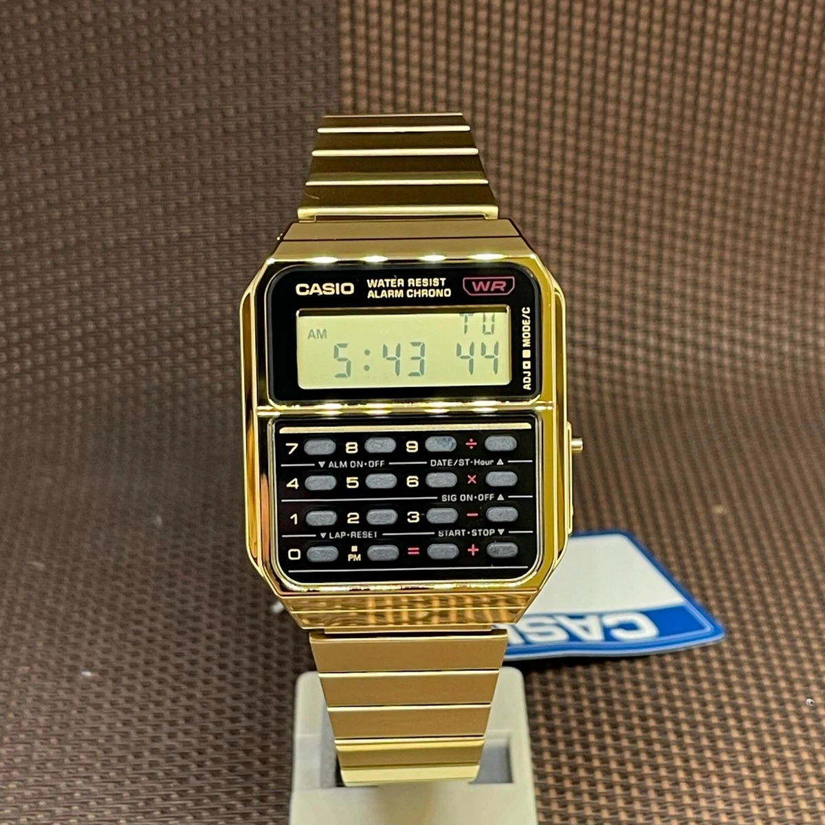 Casio vintage CA-500WEG-1A orologio digitale da uomo con calcolatrice in