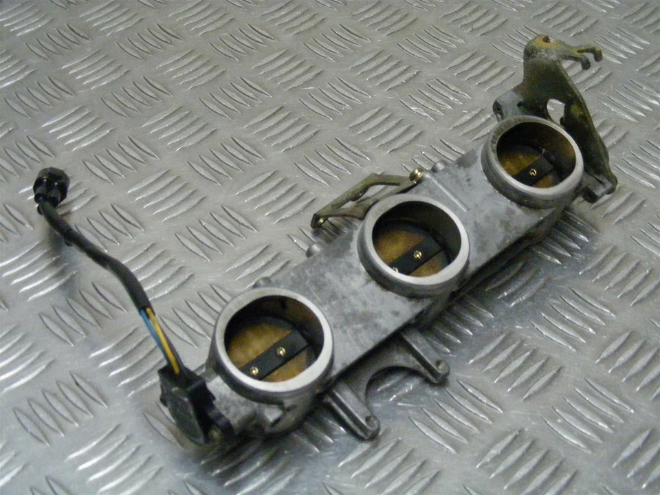 Cuerpos de acelerador Sprint ST 955 genuinos Triumph 1999-2004 A106 Foto 2 de 3