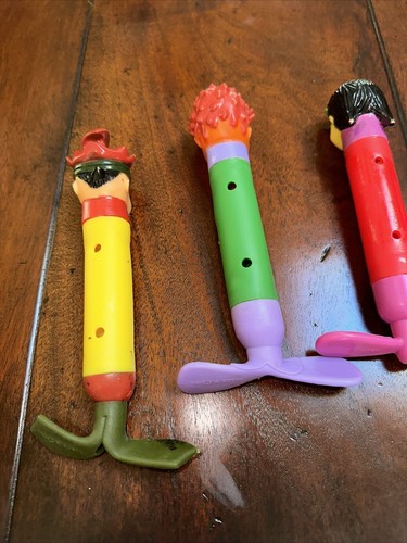 VINTAGE POOL DIVING STICKS SET OF 4 NICKELODEON ROCKET POWER W/POINTS Rubber T3 - Picture 8 of 15