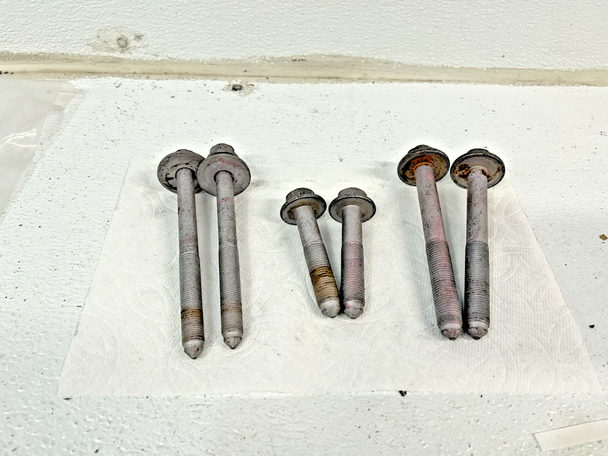 2014-2018 Mazda 3 front crossmember (6) bolts bolt sub frame cross