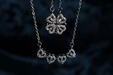 SHAMROCK Four Leaf Clover Necklace w/Magnetic Clasp - NEW IN BOX