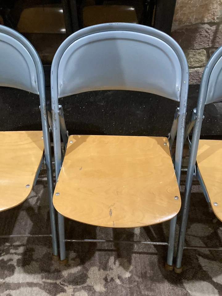 Lote De 4 Silla Plegable De Colección MCM American Seating Co Metal Y Madera Azul Foto 4 de 4