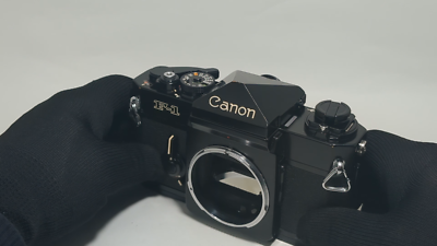 綺麗 Canon F-1 Canon F-1 Early Model SLR Film Camera Body Black EXC+++ From JAPAN