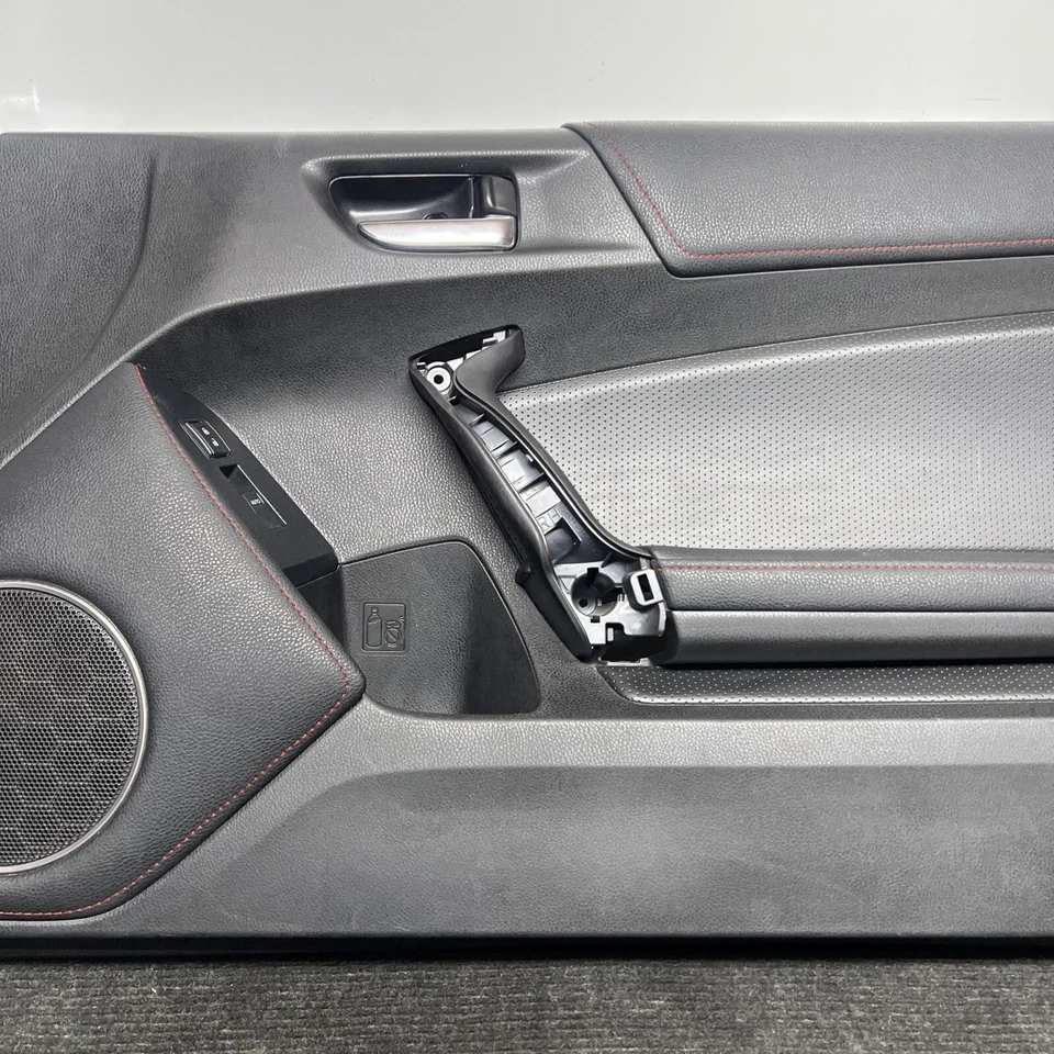 ☑️2015 SCION FRS FR-S BRZ RIGHT PASSENGER DOOR PANEL OEM LEATHER RED STITCH - Image 3 of 4
