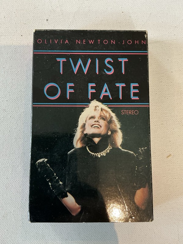 OLIVIA NEWTON-JOHN: Twist Of Fate (BETA) RARE 1983 MCA Release 6 Great Songs