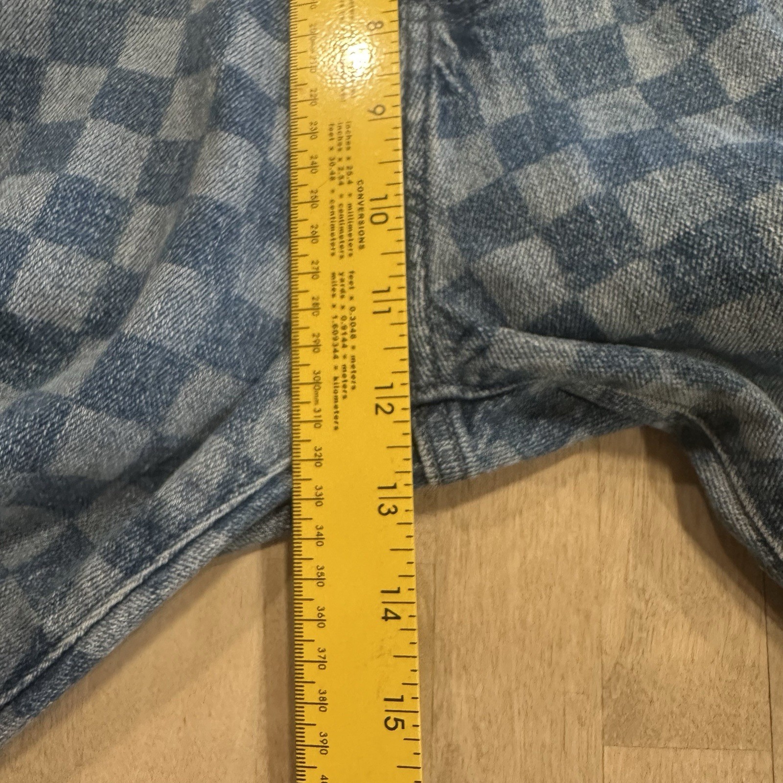 Picture 11 of 14