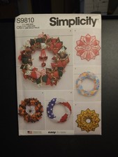 Simplicity Seasonal and Holiday D cor Wreaths Sewing 12" to 21" D, Multicolor