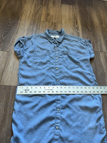 Camisa de vestir denim ligera para mujer talla pequeña con botones manga corta preppy - Imagen 3 de 7