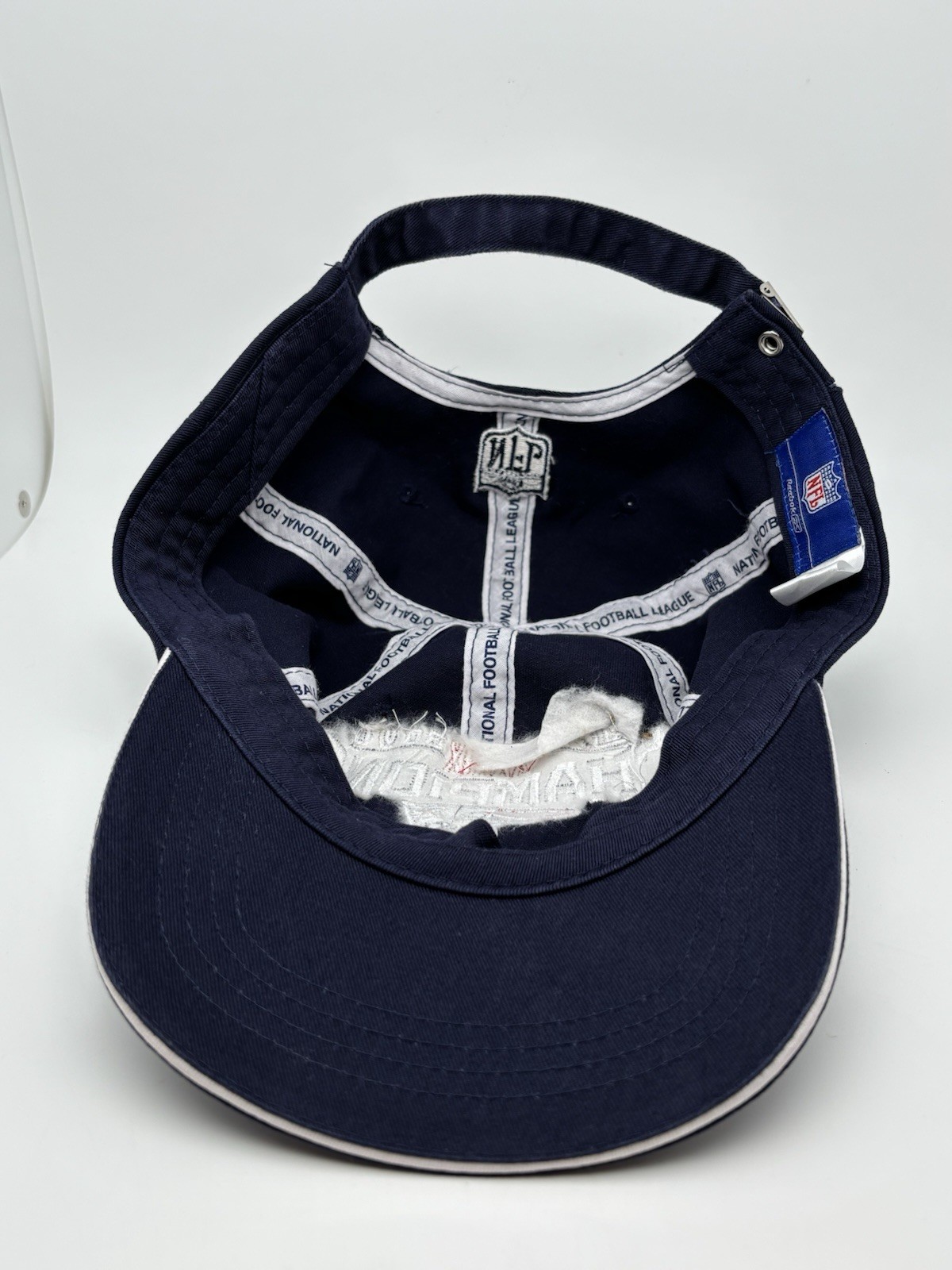 Reebok NFL Patriots Super Bowl XXXIX Champions Cap with tags thumbnail 3