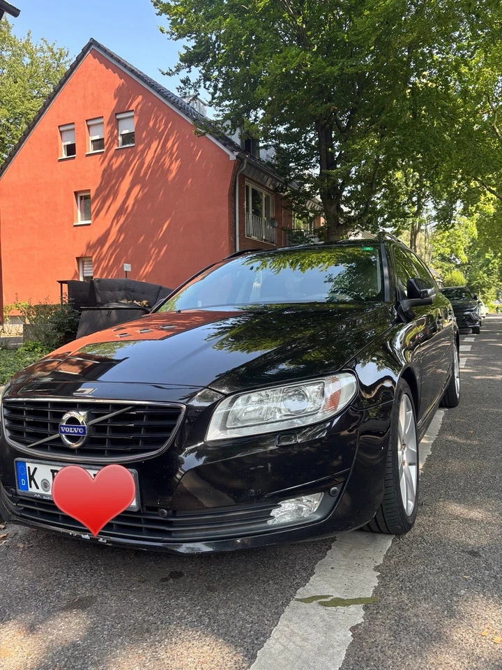 Volvo V70 Kombi - Bild 3 von 4