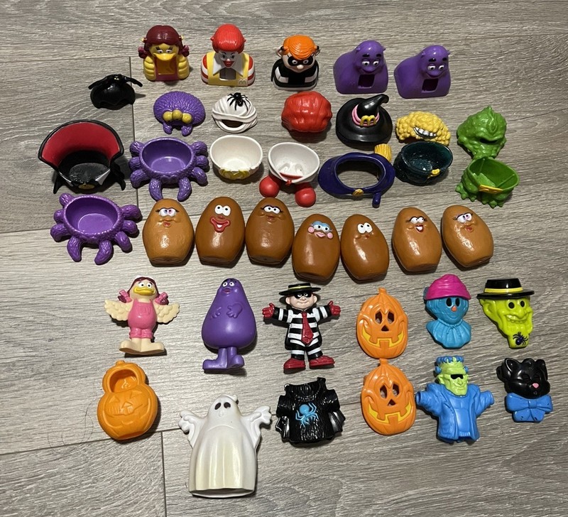Lot - McDonald's Happy Meal McNugget Buddies Some Halloween