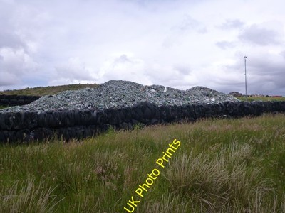 Foto 6x4 Großer Glashaufen zum Recycling Cnoc M\u00e0iri Dieser Stapel wo c2016