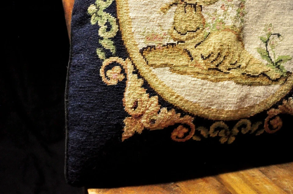 Vintage Wool Needlepoint Pillow Cover Navy Blue Greek Goddess Cushion Cover 16in - Image 4 of 4
