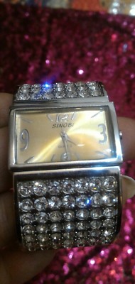 Damenuhr mit Strass Sinobi