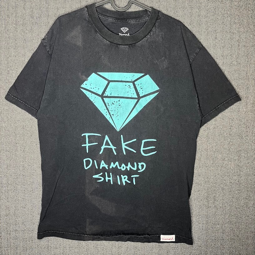 Diamond Tshirt Men's Large Black graphic Print Fake Diamond Skate Outdoor Flawed-image