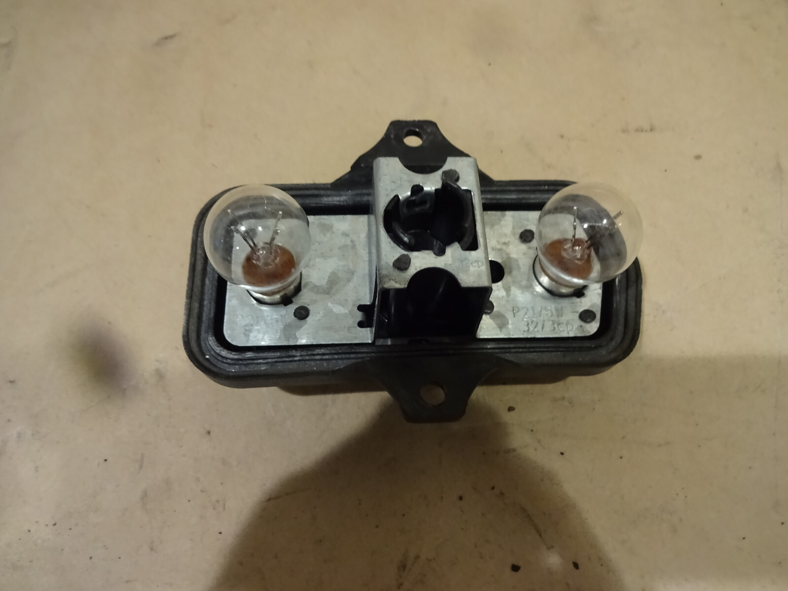 Ferrari 355, 360 - Outer Tail Light Insert Socket