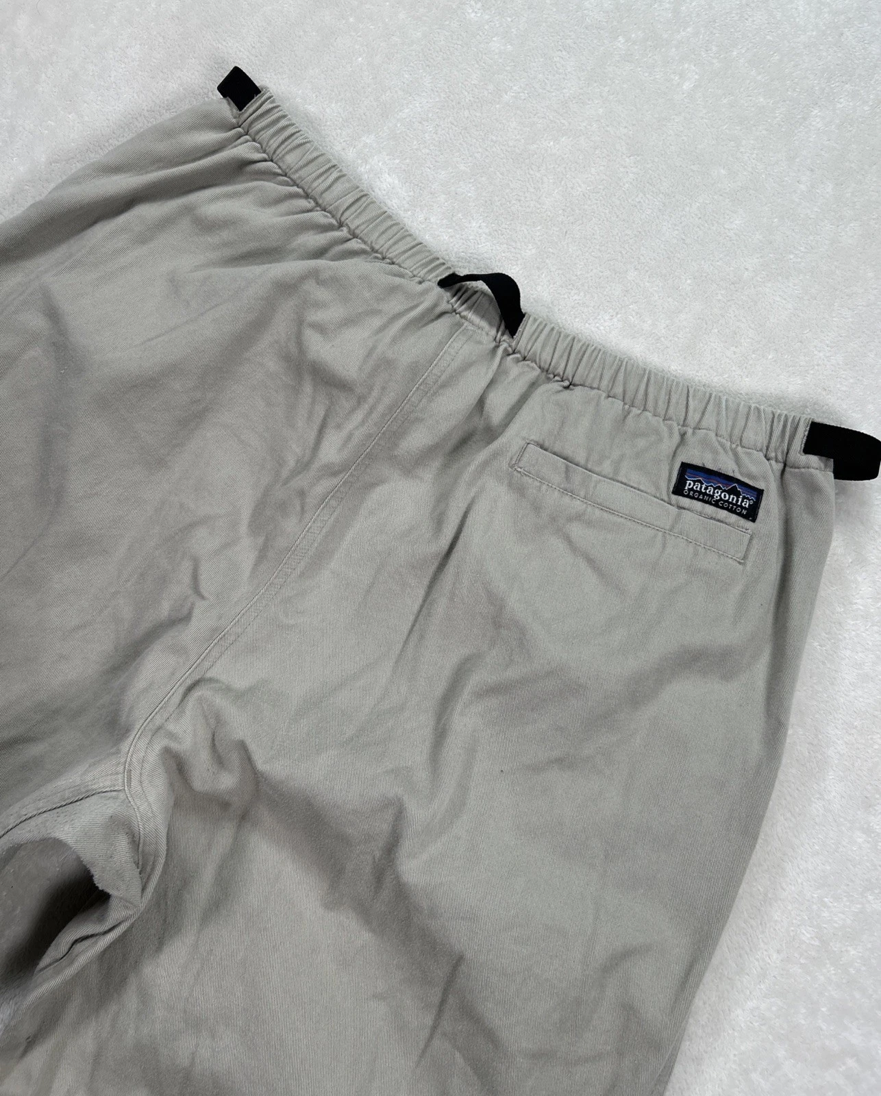 Vintage Patagonia Pants Men XL Hike Climb Camp Trail Trek Belted Khaki Baggy Y2K
Opens in a new wind