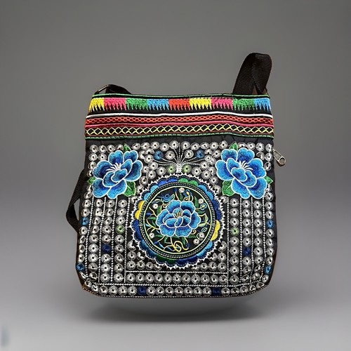 Women’s Small Embroidered Floral Crossbody Bag Multicolor Zip Black Strap