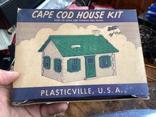 Vintage Plasticville Cape Cod House Kit HP-9 Set in Original Box
