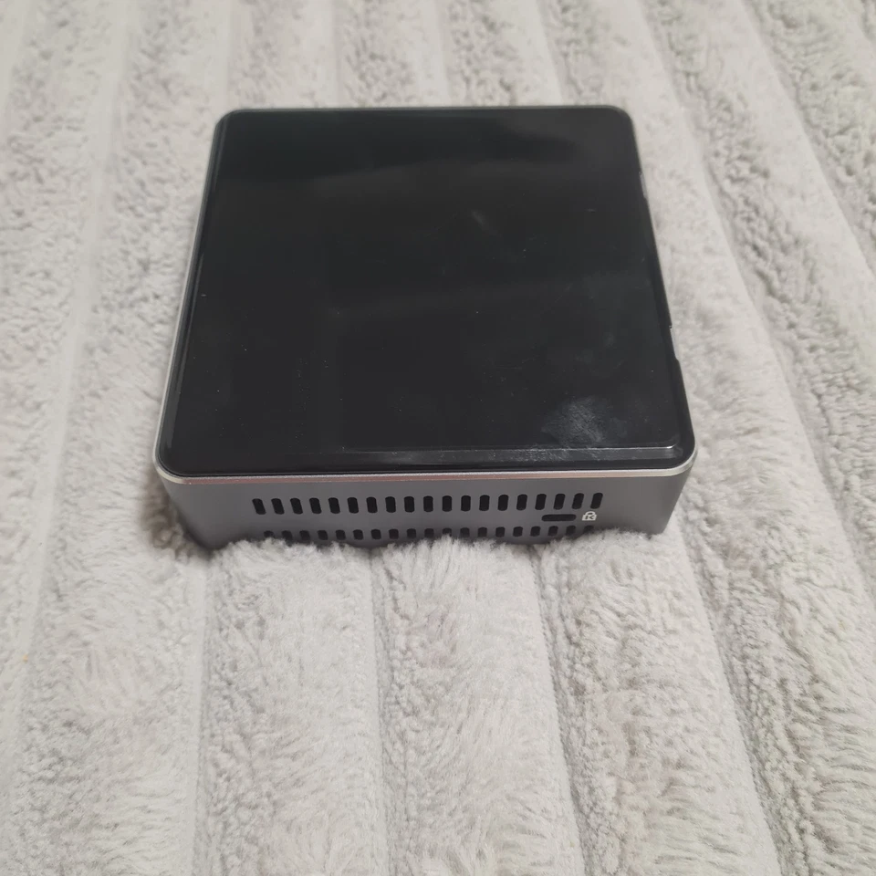 Intel NUC BOXNUC7i7BNk Core i7-7thgen 16gb Ram 500gb ssd - Image 4 of 4