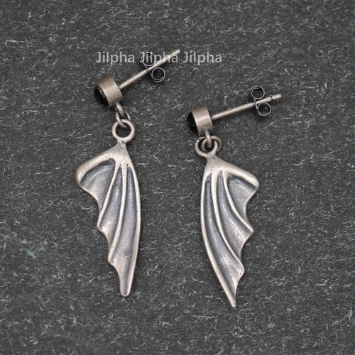 Solid 925 Sterling Silver Vampire Bat Wing Drop Dangle Stud Post Earrings A1978 - Picture 3 of 9