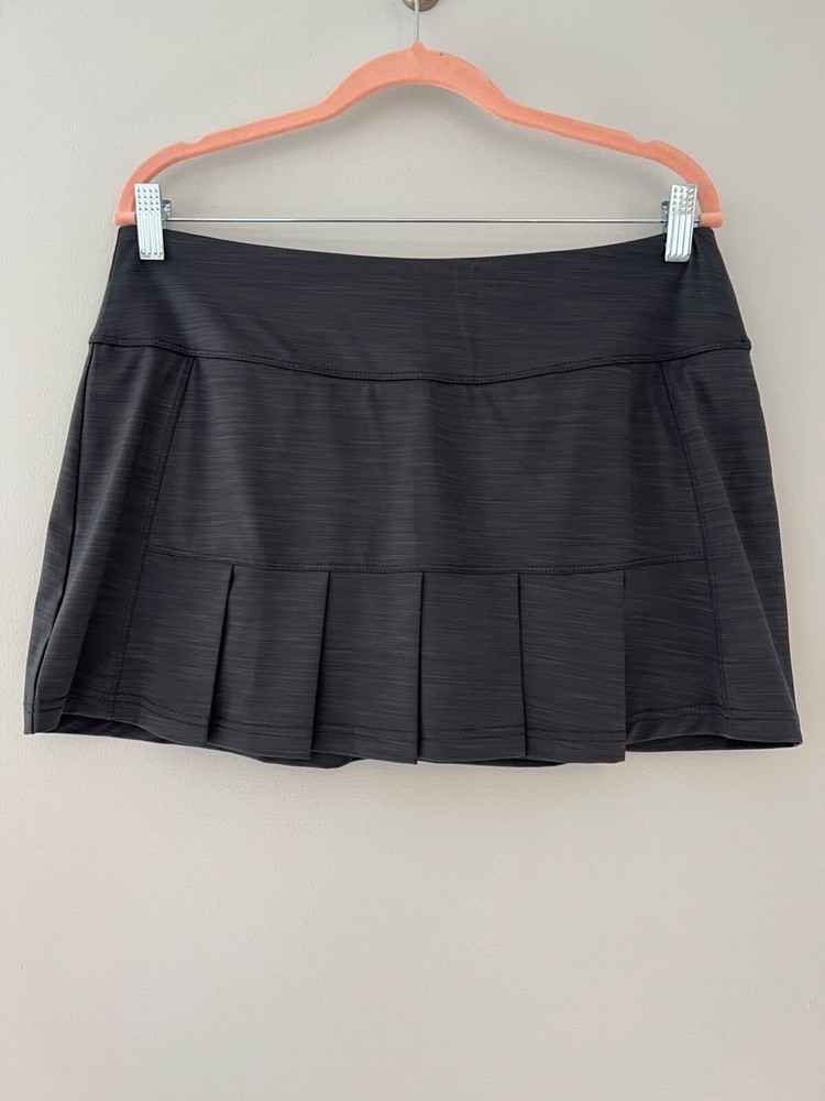 Bolle Charcoal Gray Tennis Skirt Size Large Excellent Pre-Owned Condition