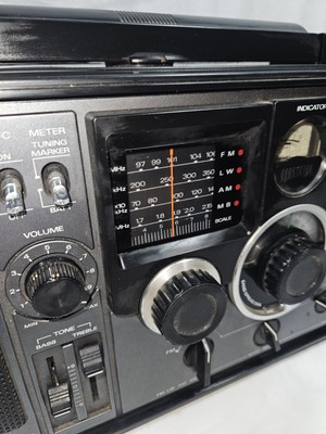 Vintage. Sanyo rp 8880 Radio. | eBay