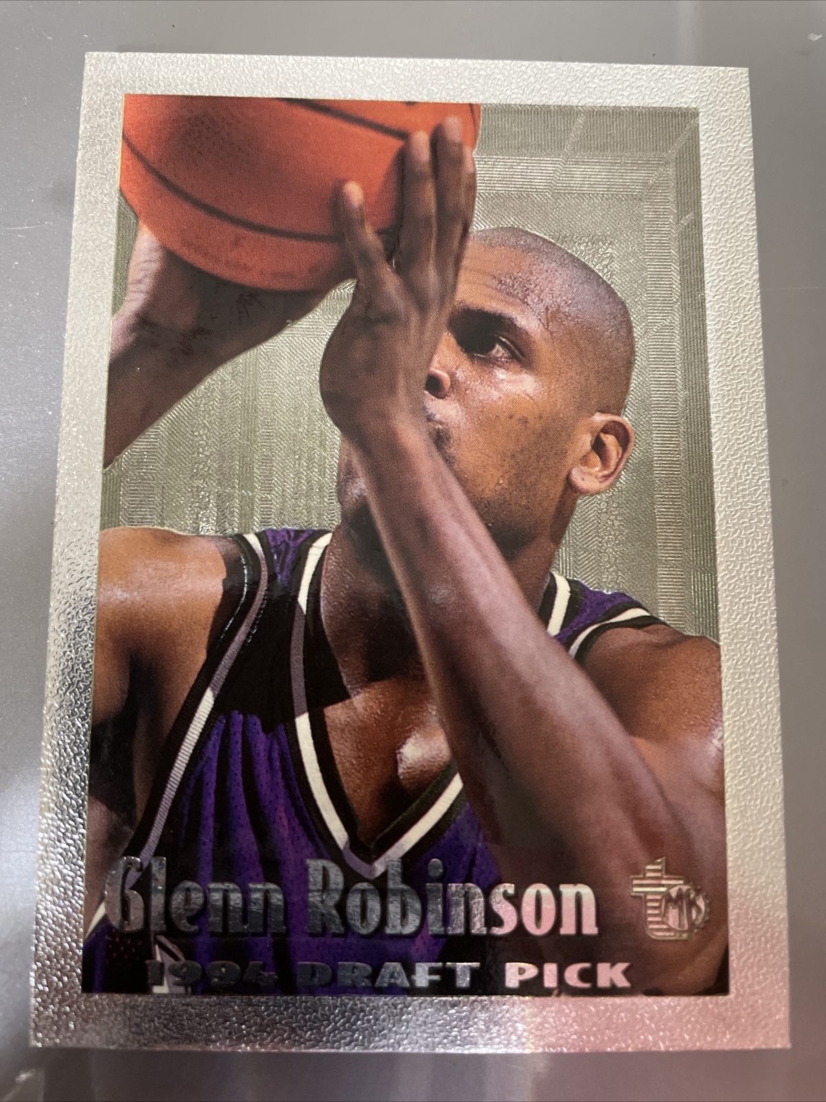 1994-95 Topps Embossed Silver #101 Glenn Robinson RC