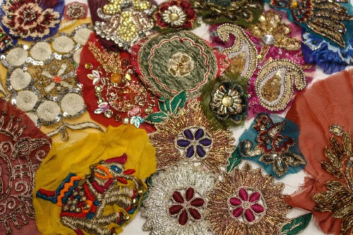 25 Pack of Boho Scarp Trim Snippets Junk Journal Mixed Media Embellishment Craft - Picture 6 of 10