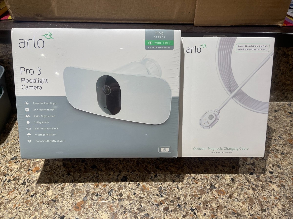NEW! Arlo Pro Wireless Floodlight Camera FB1001 Charging Cable