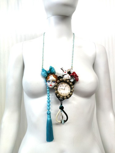 White Rabbit Alice in Wonderland Jewellery Necklace Pendant Art Deco Clock Jewel - Picture 4 of 24