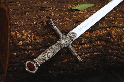 Hand Forged Stainless Steel Replica Harry Potter Sword of Gryffindor With Stand - Picture 3 of 6